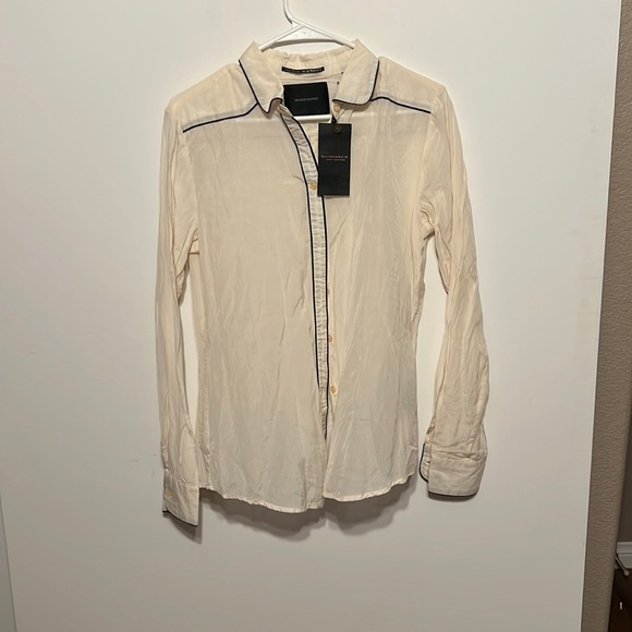Maison Scotch Light and sheer Blouse..Never worn with tags. - Picture 1 of 7